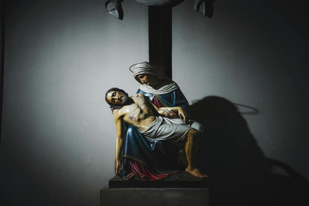 Finding Peace in Grief: Bible Verses and Comfort for Times of&nbsp;Loss